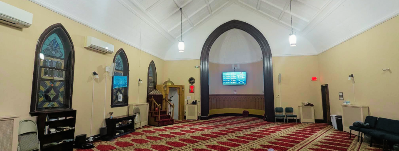 Exterior view of Islamic Center of Wallingford Wallingford building